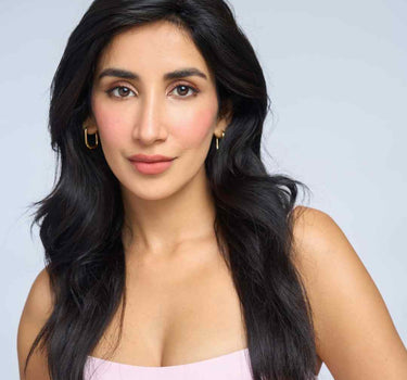 Pushed Back Bombshell Silk Base Topper