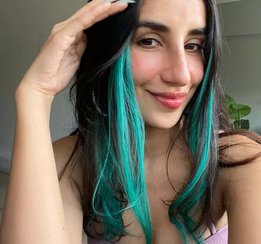 Zahira’s Green #Strandout- Coloured clip-In Hair| Nish Hair